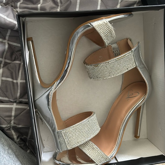 Windsor Shoes - Heels